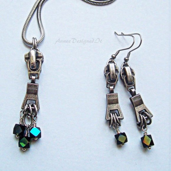 Hand Made Steampunk Necklace and Earrings - Picture 3 of 6